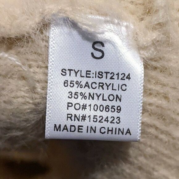 Day & Night Fuzzy Crop Cross Back Tank Bra Top Beige Cream Small NWT IST2124 - Picture 6 of 8